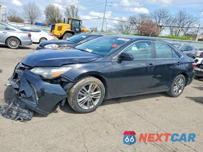 2015 TOYOTA CAMRY SE 4T1BF1FK0FU080984 - główne zdjęcie licytacji z USA - miniatura