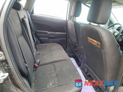 Zdjęcie 11 z 13 samochodu: 2015 MITSUBISHI OUTLANDER SPORT ES VIN:4A4AP3AU5FE058824 - miniatura