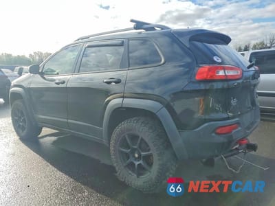 Drugie zdjęcie samochodu z przodu: 2015 JEEP CHEROKEE TRAILHAWK VIN:1C4PJMBS1FW676531 - miniatura