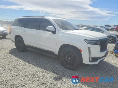 Czwarte zdjęcie samochodu z boku: 2021 CADILLAC ESCALADE SPORT VIN:1GYS4FKL7MR227740 - miniatura