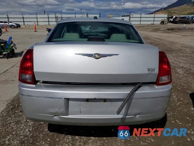 Zdjęcie 6 z 13 samochodu: 2006 CHRYSLER 300 TOURING VIN:2C3KA53G76H103968 - miniatura