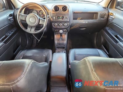 Zdjęcie 8 z 12 samochodu: 2017 JEEP PATRIOT SPORT VIN:1C4NJPBAXHD172672 - miniatura