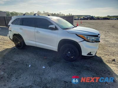 Czwarte zdjęcie samochodu z boku: 2016 TOYOTA HIGHLANDER XLE VIN:5TDKKRFH5GS164176 - miniatura