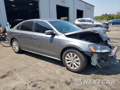 Czwarte zdjęcie samochodu z boku: 2015 VOLKSWAGEN PASSAT S VIN:1VWAT7A31FC075565 - miniatura