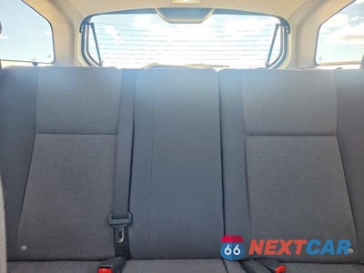 Zdjęcie 10 z 13 samochodu: 2005 TOYOTA COROLLA MATRIX XR VIN:2T1KR30E05C385729 - miniatura