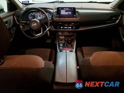 Zdjęcie 8 z 13 samochodu: 2022 NISSAN ROGUE SV VIN:5N1BT3BA4NC671597 - miniatura