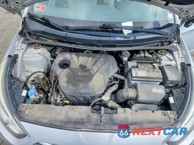 Zdjęcie 11 z 12 samochodu: 2016 HYUNDAI ACCENT SE VIN:KMHCT4AE7GU015695 - miniatura