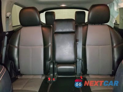 Zdjęcie 10 z 13 samochodu: 2020 NISSAN PATHFINDER SL VIN:5N1DR2CMXLC620533 - miniatura