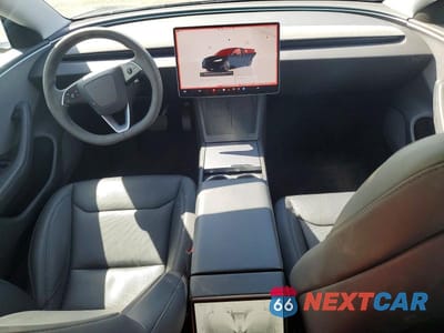 Zdjęcie 8 z 13 samochodu: 2025 TESLA MODEL 3 VIN:5YJ3E1EA4SF001856 - miniatura