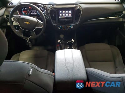 Zdjęcie 8 z 13 samochodu: 2023 CHEVROLET TRAVERSE LT VIN:1GNERGKW9PJ126844 - miniatura
