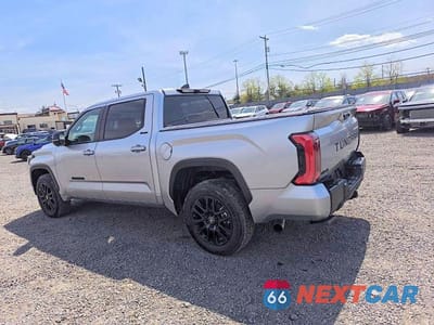 Drugie zdjęcie samochodu z przodu: 2025 TOYOTA TUNDRA LIMITED VIN:5TFWA5DB5SX244091 - miniatura