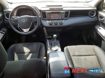Zdjęcie 8 z 14 samochodu: 2015 TOYOTA RAV4 LE VIN:JTMZFREV9FD077188 - miniatura