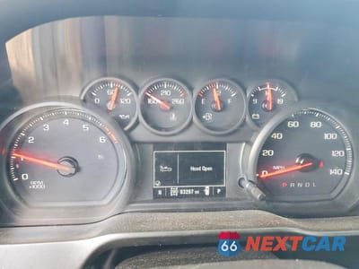 Zdjęcie 9 z 12 samochodu: 2021 CHEVROLET SILVERADO K1500 TRAIL BOSS CUSTOM VIN:3GCPYCEF2MG131745 - miniatura