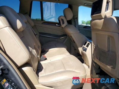 Zdjęcie 10 z 11 samochodu: 2014 MERCEDES-BENZ GL 350 BLUETEC VIN:4JGDF2EE2EA330512 - miniatura