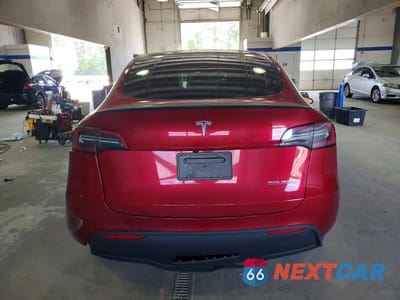 Zdjęcie 6 z 12 samochodu: 2024 TESLA MODEL Y VIN:7SAYGDEF8RA279313 - miniatura