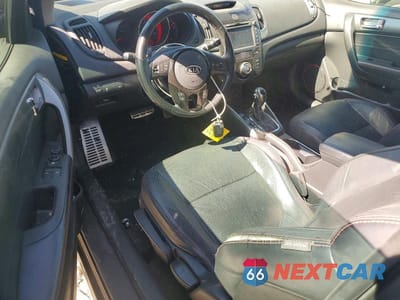 Zdjęcie 8 z 13 samochodu: 2013 KIA FORTE KOUP SX VIN:KNAFW6A33D5690465 - miniatura