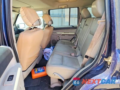 Zdjęcie 13 z 14 samochodu: 2006 JEEP COMMANDER LIMITED VIN:1J8HH58N16C300719 - miniatura