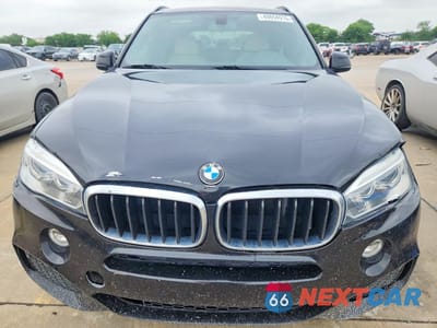 Piąte zdjęcie samochodu w środku: 2017 BMW X5 SDRIVE35I VIN:5UXKR2C5XH0U19923 - miniatura
