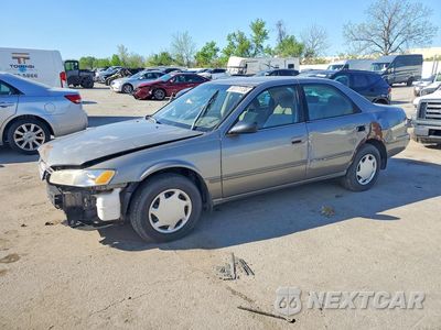 1998 TOYOTA CAMRY LE 4T1BG22K6WU297674 - główne zdjęcie licytacji z USA - miniatura