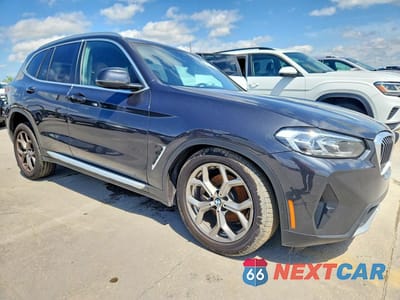 Czwarte zdjęcie samochodu z boku: 2022 BMW X3 SDRIVE30I VIN:5UX43DP02N9L59731 - miniatura