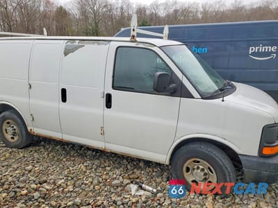 Czwarte zdjęcie samochodu z boku: 2008 CHEV EXPRESS G2500 VIN:1GCGG25C981202429 - miniatura