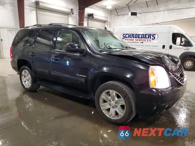 Czwarte zdjęcie samochodu z boku: 2012 GMC YUKON SLT VIN:1GKS2CE02CR149382 - miniatura