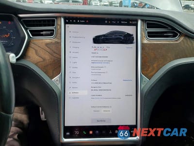 Zdjęcie 9 z 12 samochodu: 2017 TESLA MODEL S VIN:5YJSA1E48HF200449 - miniatura