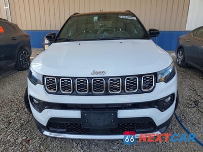 Piąte zdjęcie samochodu w środku: 2025 JEEP COMPASS LIMITED VIN:3C4NJDCN1ST510848 - miniatura