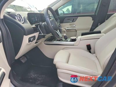 Zdjęcie 7 z 13 samochodu: 2022 MERCEDES-BENZ GLA 250 VIN:W1N4N4GB8NJ341738 - miniatura