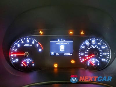 Zdjęcie 9 z 12 samochodu: 2020 KIA SOUL S VIN:KNDJ23AUXL7717230 - miniatura
