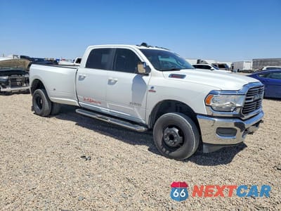 Czwarte zdjęcie samochodu z boku: 2022 RAM 3500 TRADESMAN VIN:3C63RRGLXNG415344 - miniatura