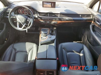 Zdjęcie 8 z 13 samochodu: 2017 AUDI Q7 PREMIUM PLUS VIN:WA1LAAF79HD023280 - miniatura