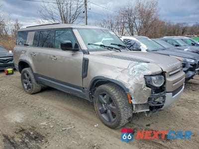 Czwarte zdjęcie samochodu z boku: 2023 LAND ROVER DEFENDER 130 SE VIN:SALEPFEU6P2228558 - miniatura