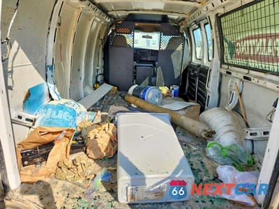 Zdjęcie 10 z 13 samochodu: 2007 CHEVROLET EXPRESS 1500 DELIVERY VAN VIN:1GCFG15X771217535 - miniatura