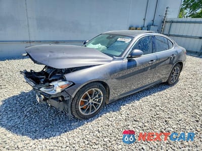 2018 ALFA ROMEO GIULIA Q4 ZARFAEDNXJ7563985 - główne zdjęcie licytacji z USA - miniatura