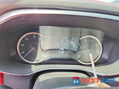 Zdjęcie 9 z 12 samochodu: 2022 JAGUAR XF R-DYNAMIC SE VIN:SAJBL4GX6NCY91624 - miniatura