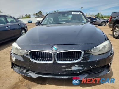 Piąte zdjęcie samochodu w środku: 2013 BMW 328 XI SULEV VIN:WBA3B5G51DNS01367 - miniatura