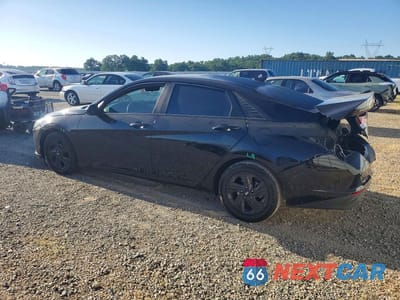 Drugie zdjęcie samochodu z przodu: 2023 HYUNDAI ELANTRA SEL VIN:5NPLM4AG6PH102016 - miniatura