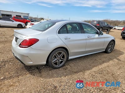 Trzecie zdjęcie samochodu z tyłu: 2021 MERCEDES-BENZ C 300 4MATIC VIN:W1KWF8EB9MR632973 - miniatura