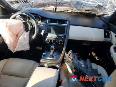 Zdjęcie 8 z 13 samochodu: 2020 JAGUAR E-PACE R-DYNAMIC SE VIN:SADFL2GX9L1009511 - miniatura