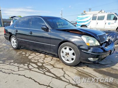 Czwarte zdjęcie samochodu z boku: 2003 LEXUS LS 430 BASE VIN:JTHBN30F830100902 - miniatura