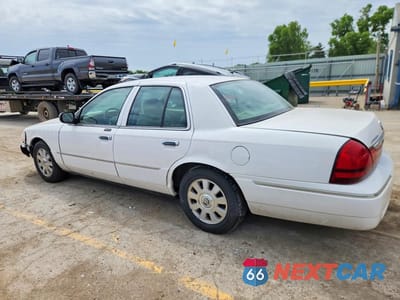 Drugie zdjęcie samochodu z przodu: 2003 MERCURY GRAND MARQUIS LS VIN:2MEFM75W33X669419 - miniatura