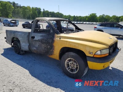 Czwarte zdjęcie samochodu z boku: 1999 DODGE DAKOTA VIN:1B7FL26X1XS318144 - miniatura