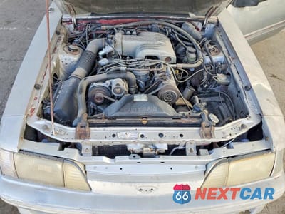 Zdjęcie 11 z 12 samochodu: 1987 FORD MUSTANG GT VIN:1FABP42E4HF176004 - miniatura