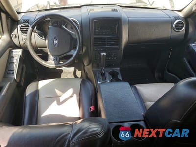 Zdjęcie 8 z 12 samochodu: 2007 FORD EXPLORER SPORT TRAC LIMITED VIN:1FMEU33K07UA46998 - miniatura