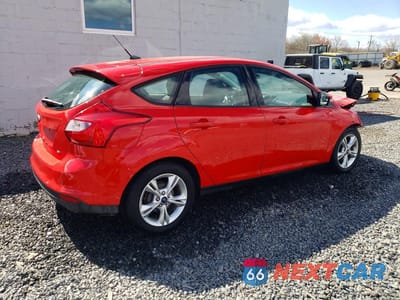 Trzecie zdjęcie samochodu z tyłu: 2014 FORD FOCUS SE VIN:1FADP3K23EL284264 - miniatura