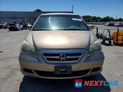 Piąte zdjęcie samochodu w środku: 2005 HONDA ODYSSEY EX VIN:5FNRL38475B401285 - miniatura