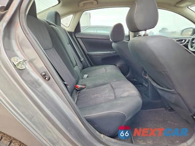 Zdjęcie 10 z 12 samochodu: 2019 NISSAN SENTRA SV VIN:3N1AB7AP7KY395079 - miniatura