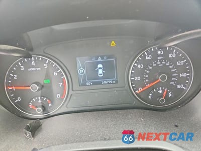 Zdjęcie 9 z 12 samochodu: 2016 KIA OPTIMA LX VIN:5XXGT4L34GG070936 - miniatura