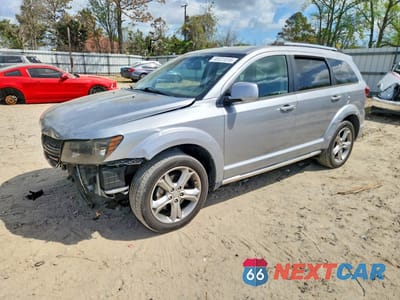 2017 DODGE JOURNEY CROSSROAD 3C4PDCGB0HT516112 - główne zdjęcie licytacji z USA - miniatura
